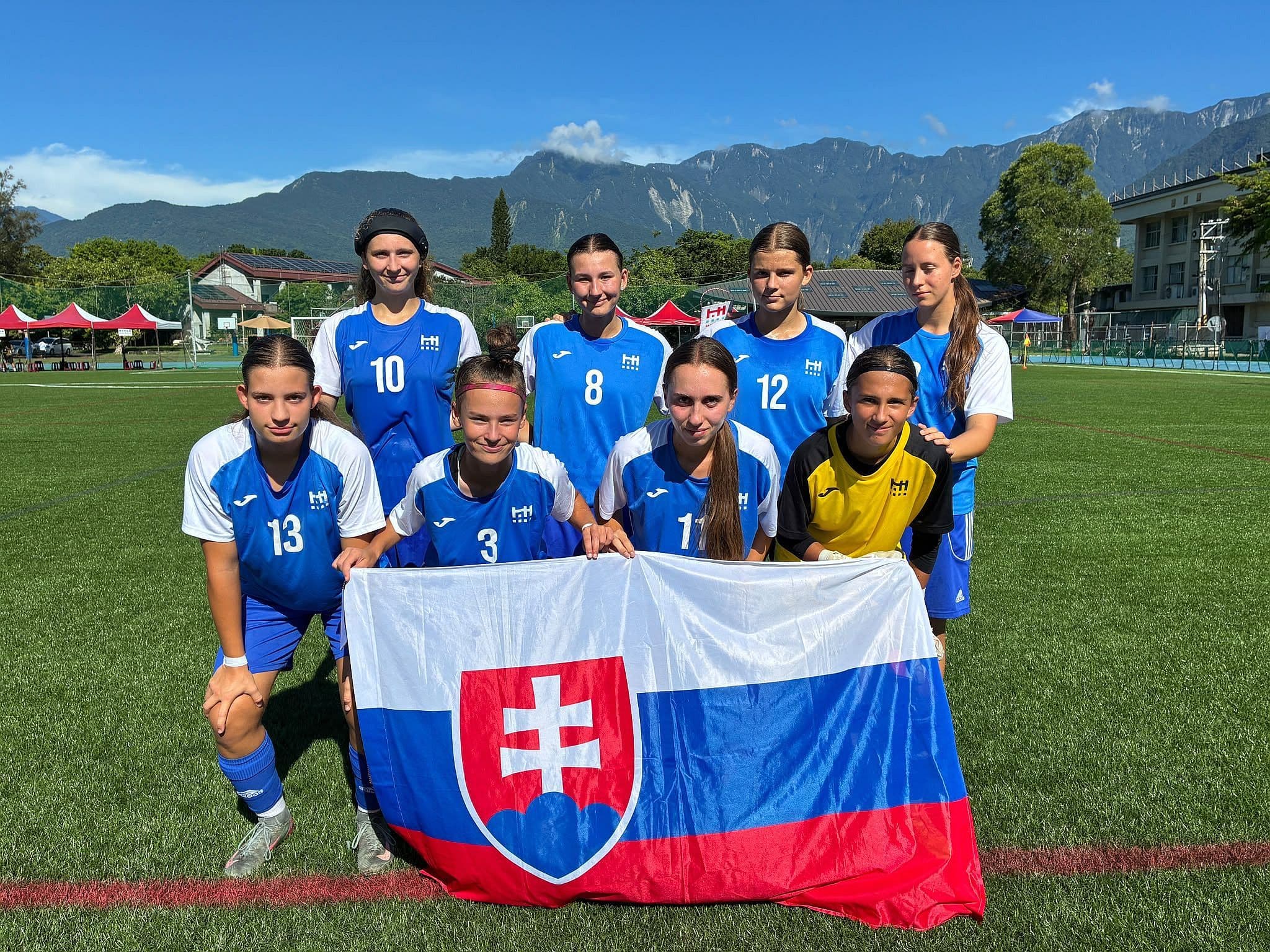 Futbalové reprezentantky bratislavskej výpravy na International Children's Games 2026 v taiwanskom Hualiene